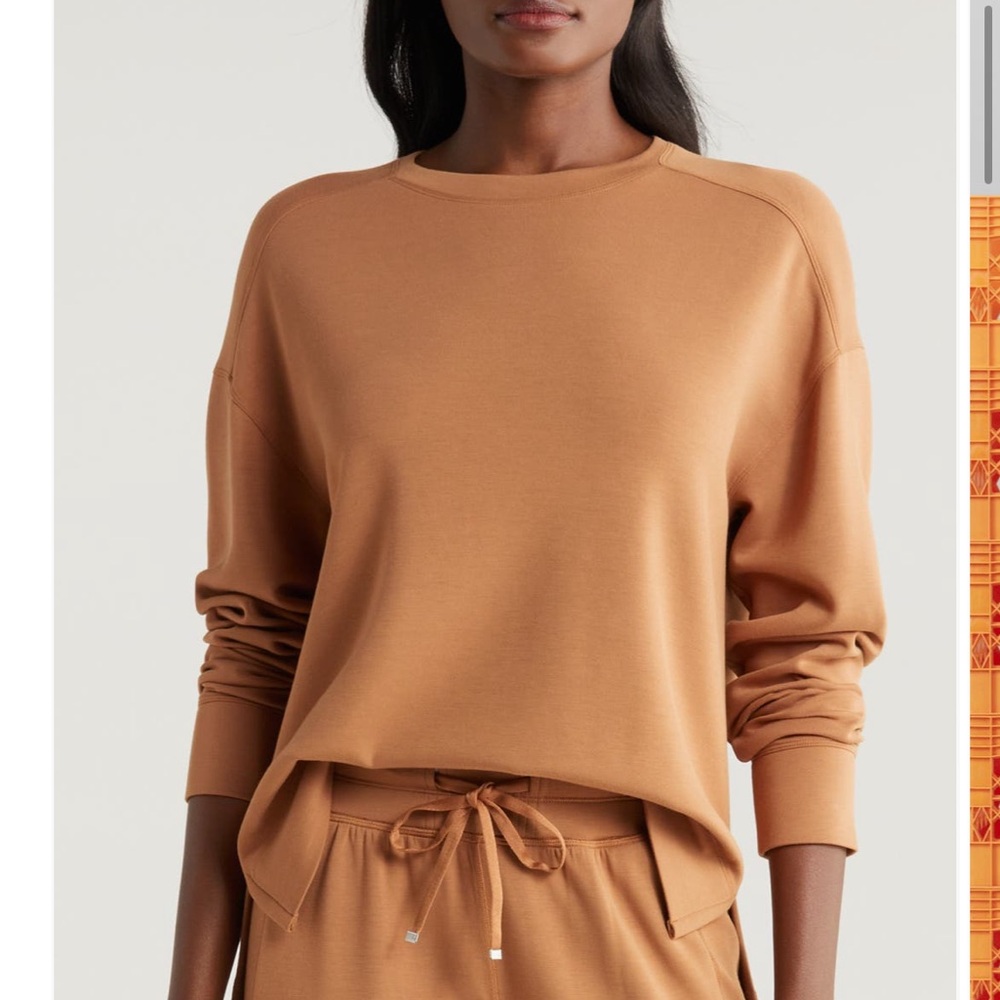 New Womens Travis Mathew Lacewings Crewneck Sweatshirt